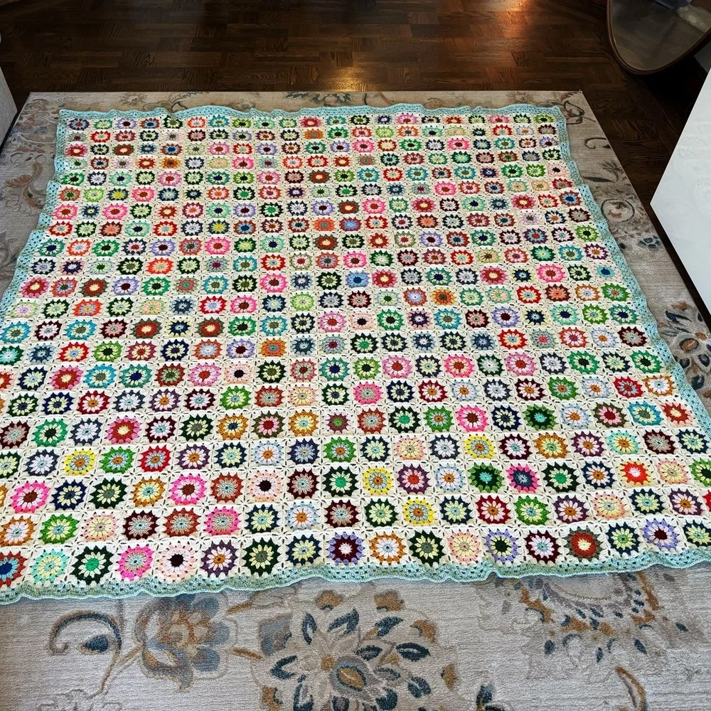 Granny square flower Blanket throw afghan 87” x 87”